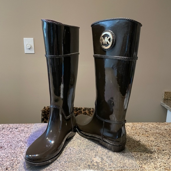 MICHAEL KORS, BROWN , Rain Boots , EUC - Picture 3 of 12
